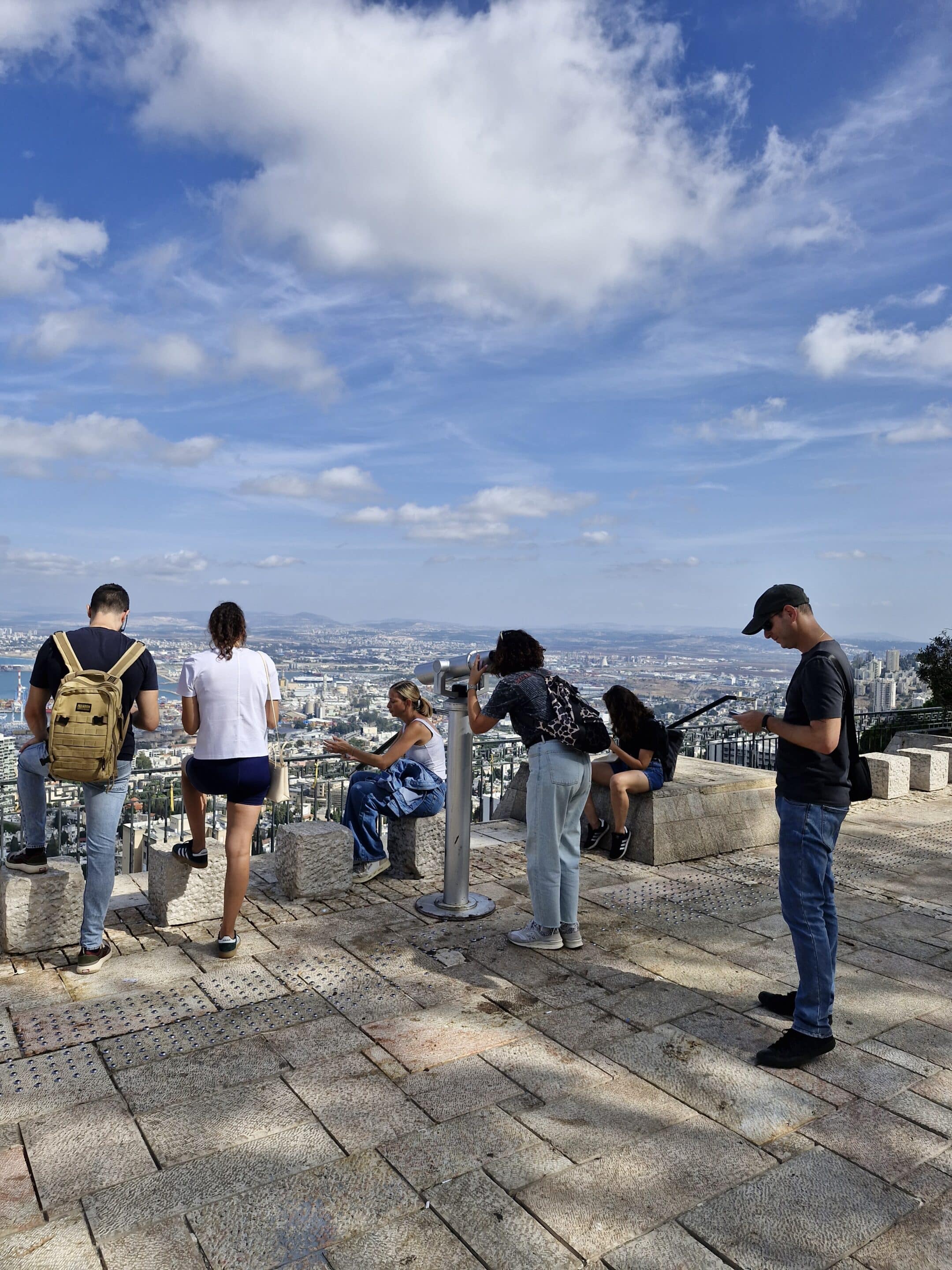 בלב הטיילת יום גיבוש בחיפה
